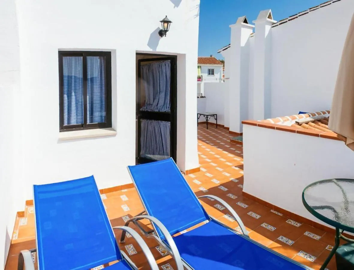 Tipica Casa En Frigiliana Con Patio Y Terraza Apartment